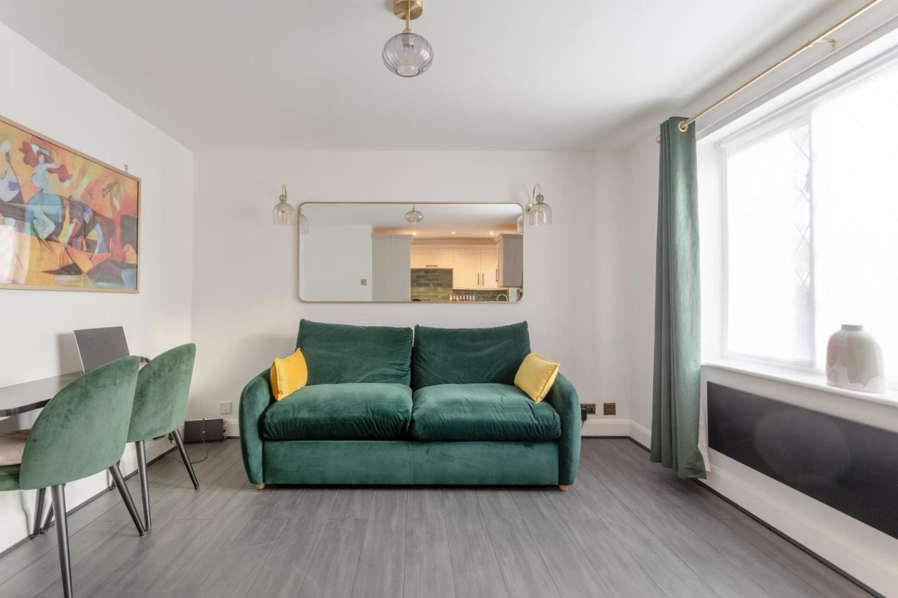 Apartament 2 King Beds Modern Refurb Flat - 10 Min 2 Bridge - Sleeps 6 *