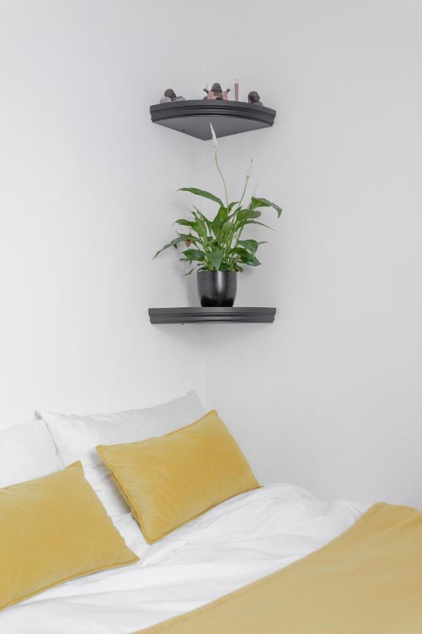 2 King Beds Modern Refurb Flat - 10 Min 2 Bridge - Sleeps 6 Apartament Londra